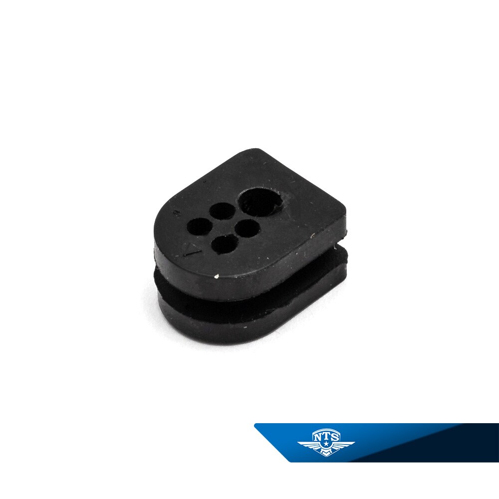 Gummigenomföring Puch