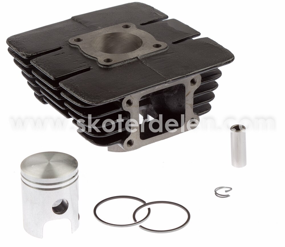 https://www.skoterdelen.com/pub_images/original/17-300-06-cylinder-50-cc-5-hk-yamaha-dt-skoterdelen_14228.jpg
