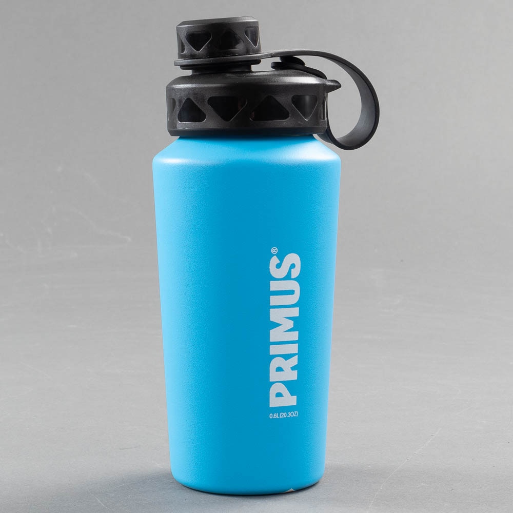 https://www.skoterdelen.com/pub_images/original/2700-740160-vattenflaska-primus-trailbottle-0-6-l-bla-skoterdelen.jpg