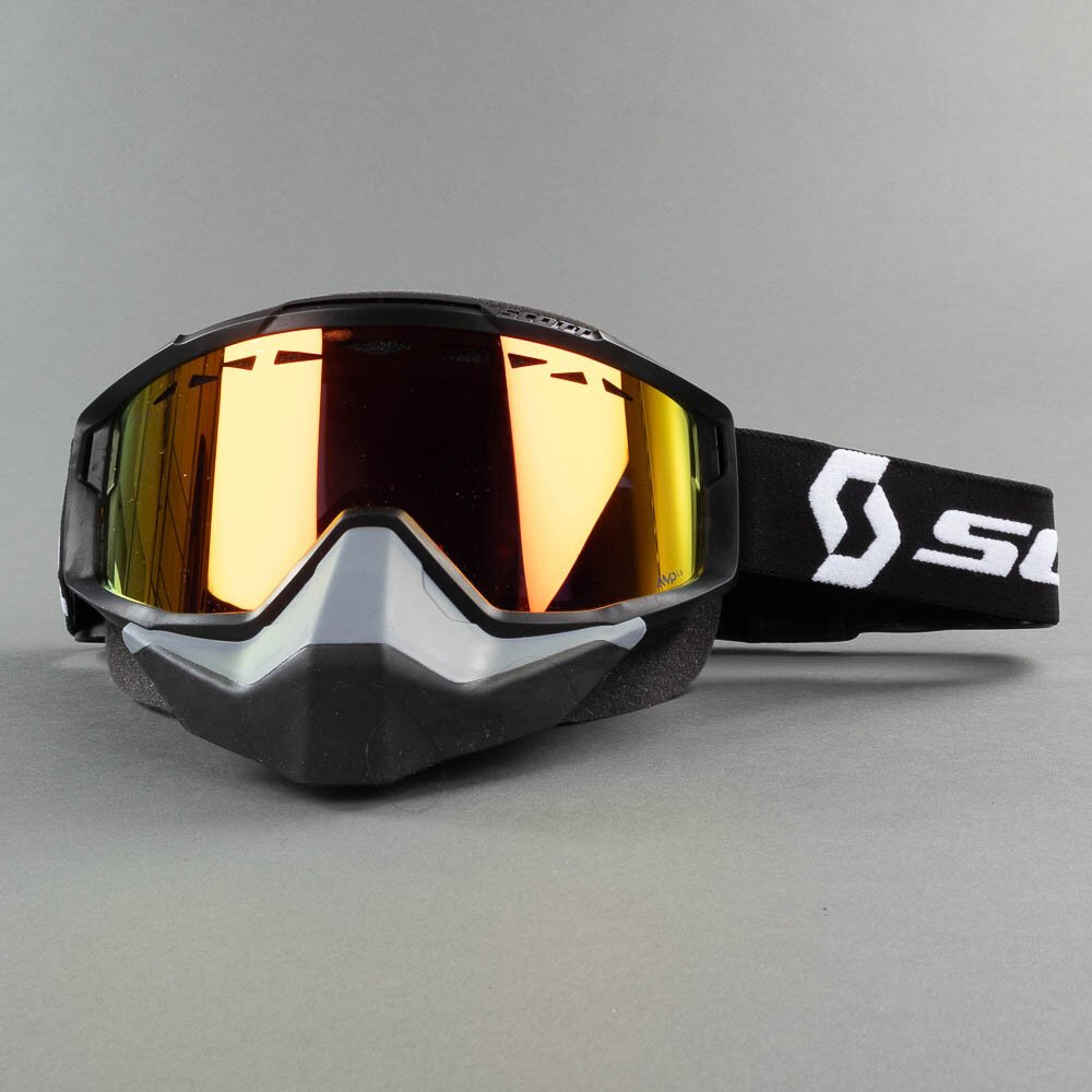https://www.skoterdelen.com/pub_images/original/285542-1007-glasogon-scott-split-OTG-snow-cross-LS-black-white-skoterdelen.jpg