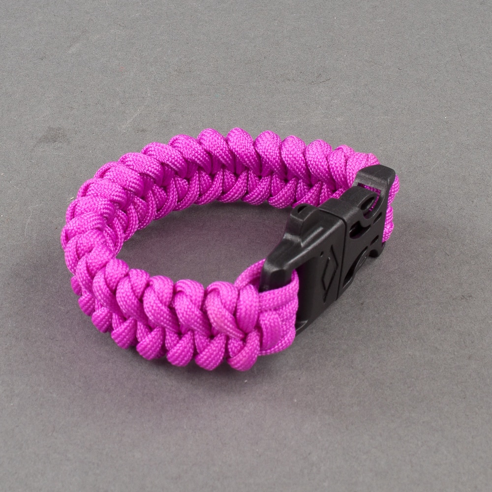 https://www.skoterdelen.com/pub_images/original/287-500004-R-paracord-armband-rosa-skoterdelen-6.jpg