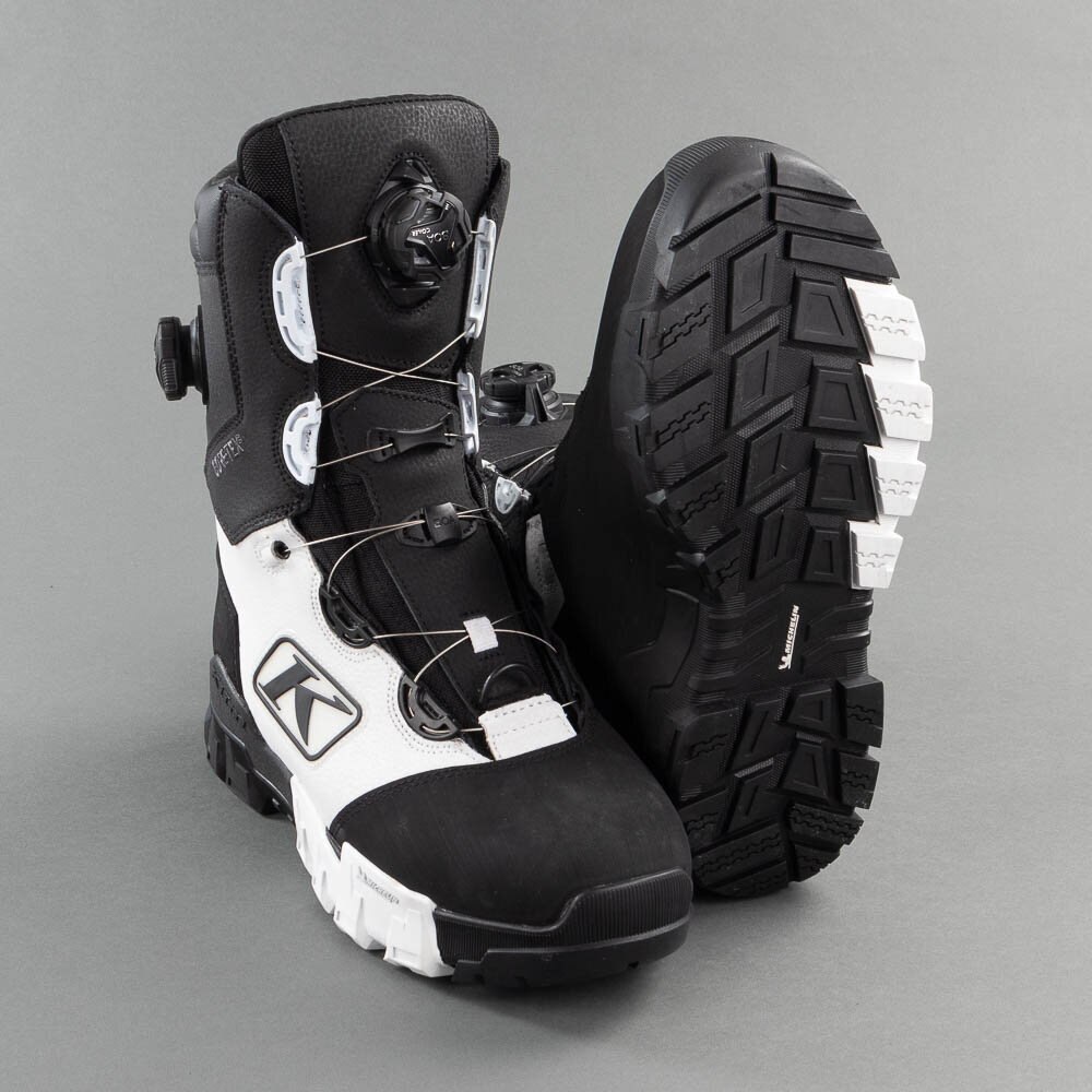 https://www.skoterdelen.com/pub_images/original/3107-002-009-002-Kangor-Klim-Adrenaline-Pro-S-GTX-BOA-Black-White-skoterdelen.jpg