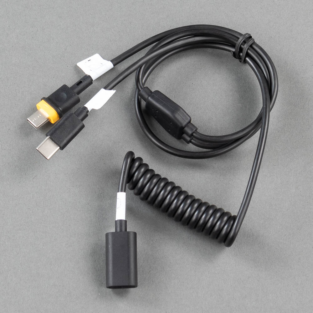 https://www.skoterdelen.com/pub_images/original/3418-000-000-000-Klim-Edge-eFire-USB-C-in-1-Extension-Cable-skoterdelen.jpg