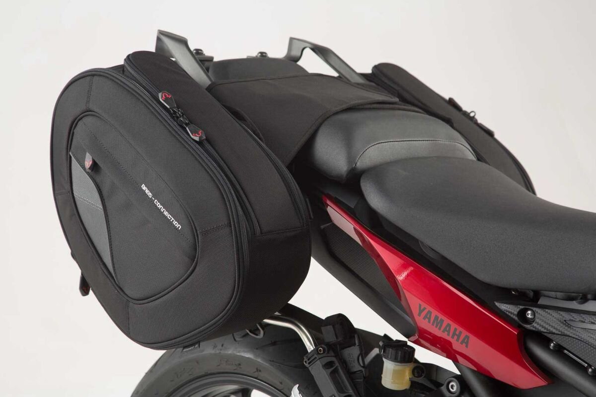 Blaze Saddlebag Set