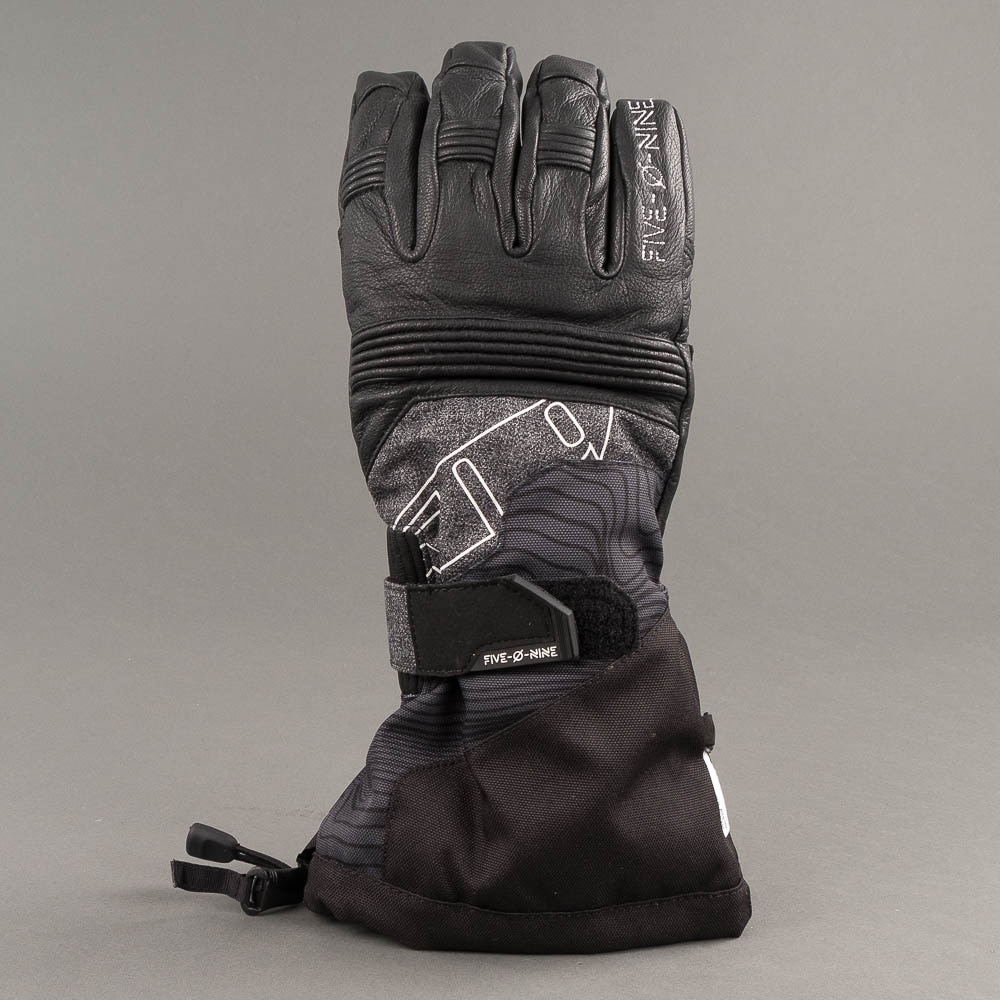 Handskar 509 Range, Black Ops