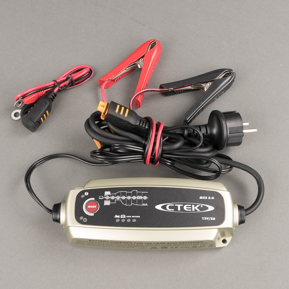 Batteriladdare CTEK MXS 5.0 12 volt - Skoterdelen