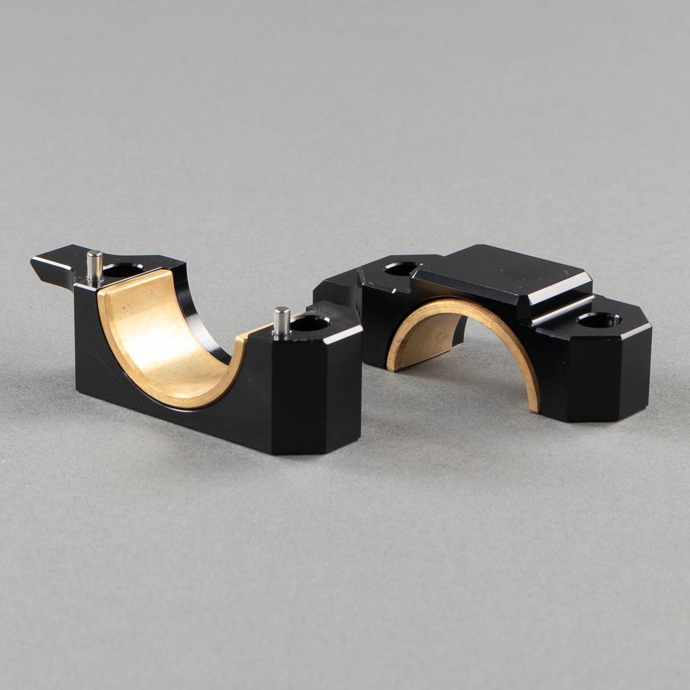 Styrbussningar Arctic Cat