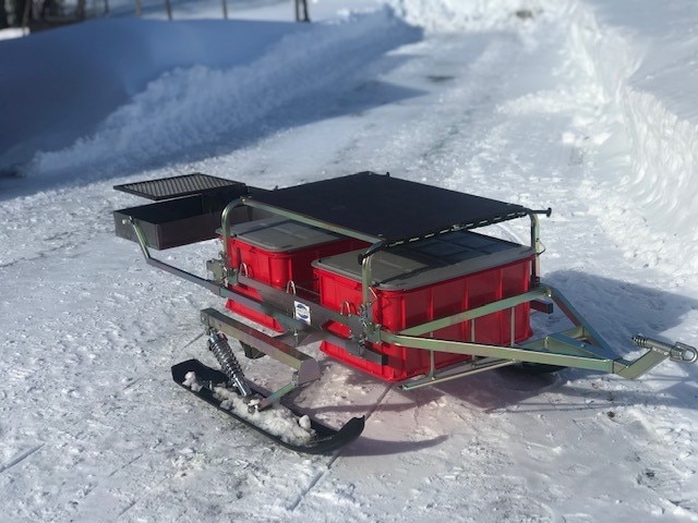 Grill och bord till packkälke/lasträcke